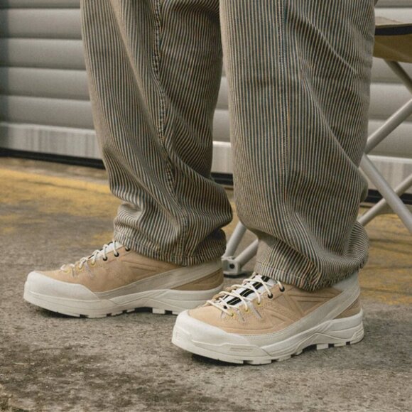 Salomon X-Alp Leather Vanilla Ice Tan Sneakers 7.5 shoes mens white - Picture 2 of 11